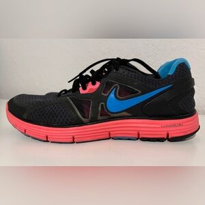 Nike running snickers. Women size 8.5